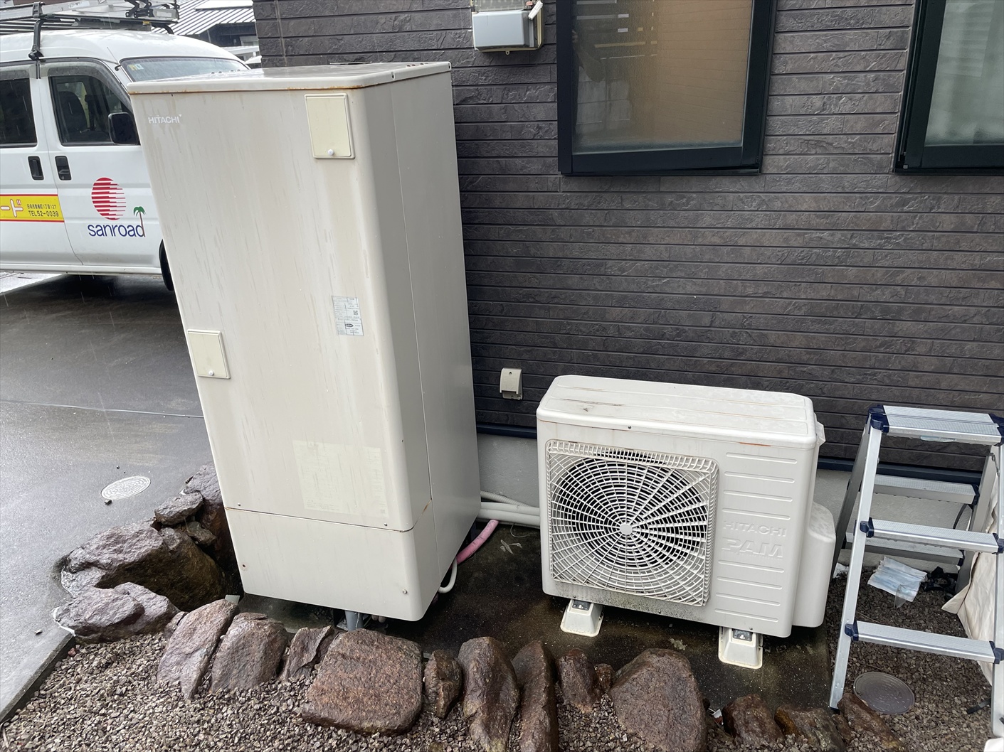 宮崎市で電気温水器からエコキュートへ交換する前の様子