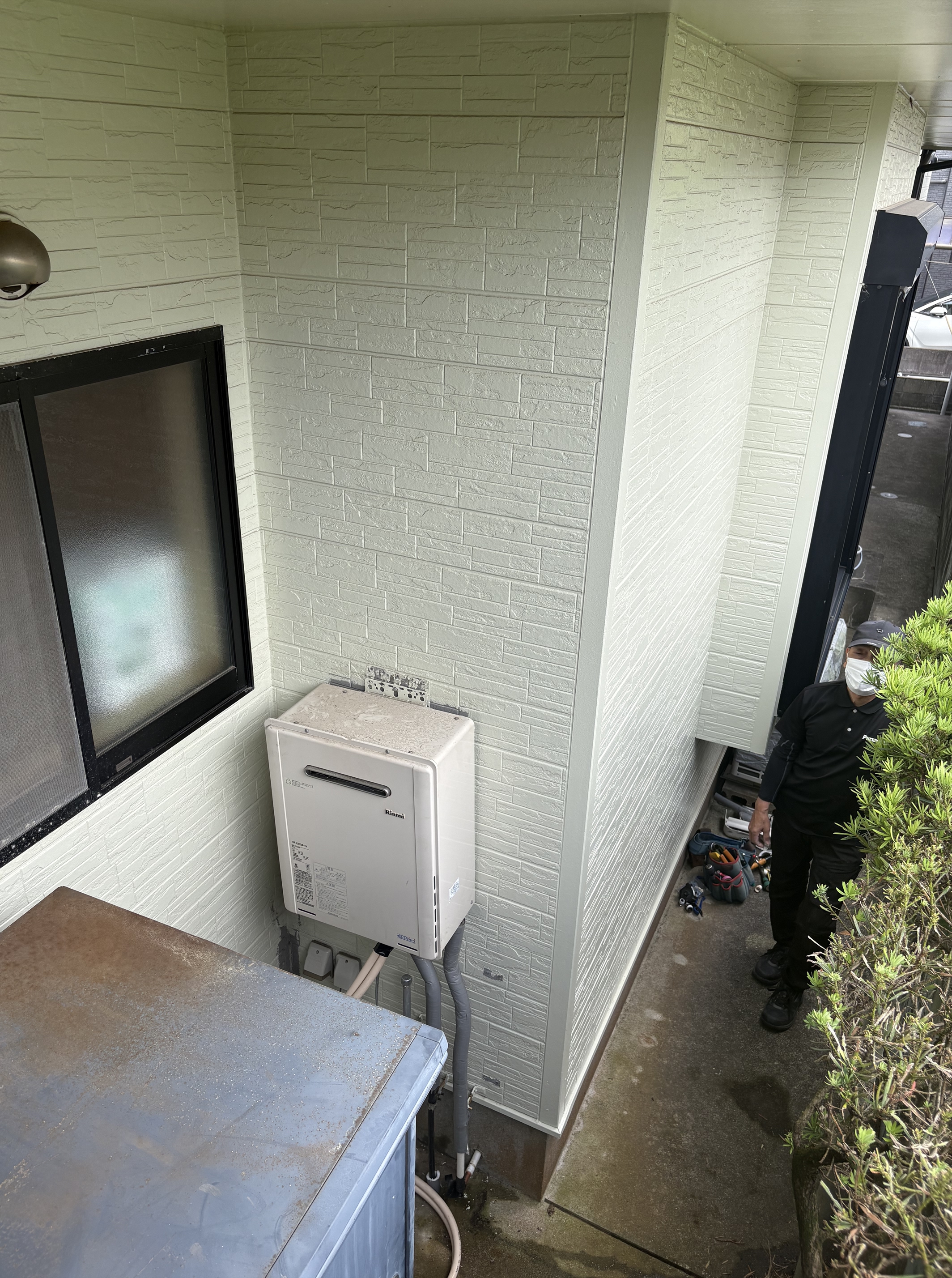 宇城市松橋町 ガス給湯器からエコキュート交換前