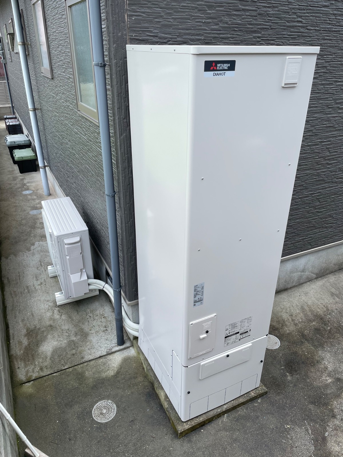 八代市八幡町で設置した三菱エコキュート SRT-S467