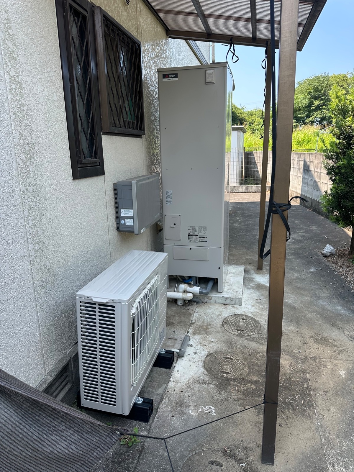宇城市松橋町両仲間で設置した三菱エコキュート SRT-S467
