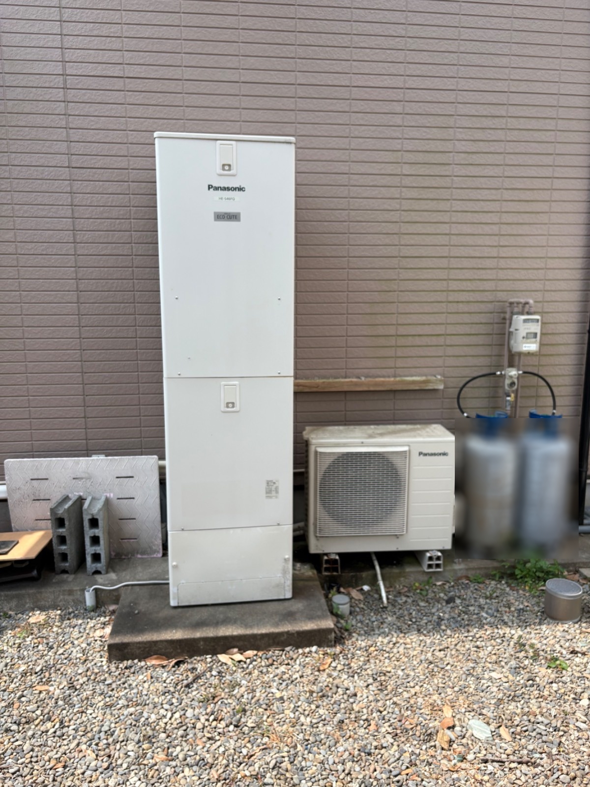 八代市鏡町鏡で交換前に使用されていたPanasonicエコキュート