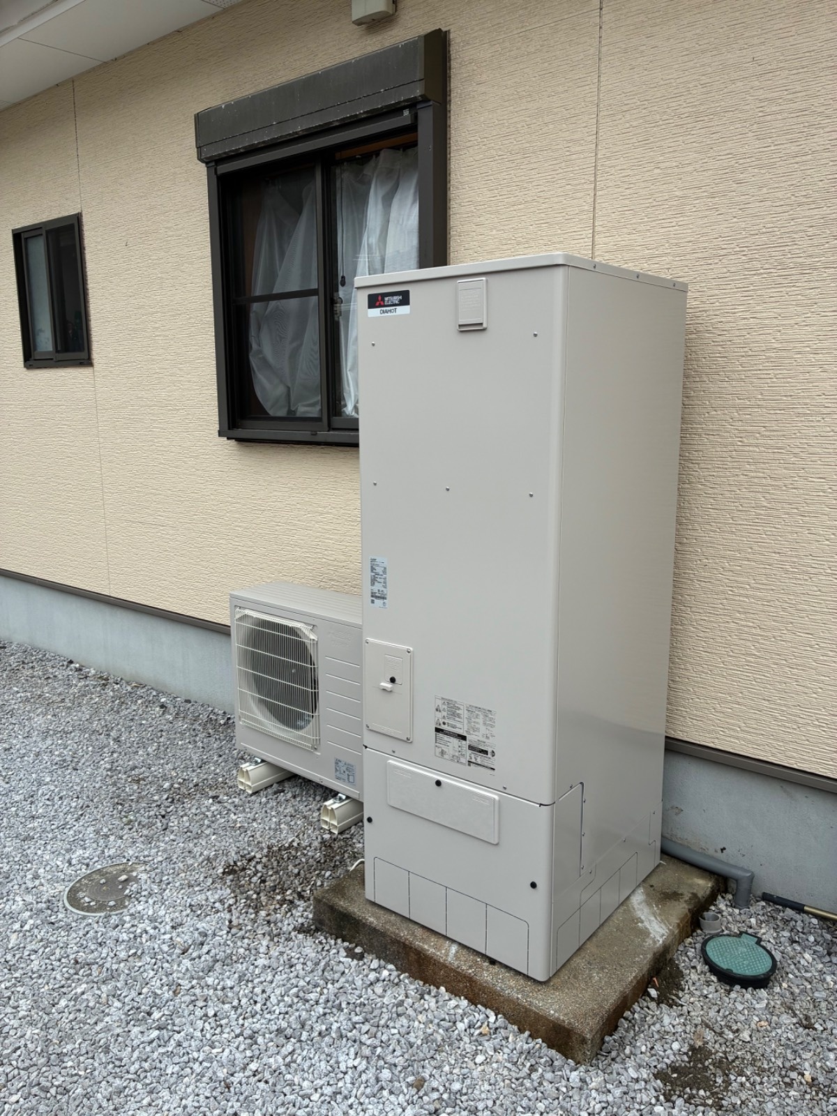 八代市鏡町下村で設置した三菱 SRT-N377