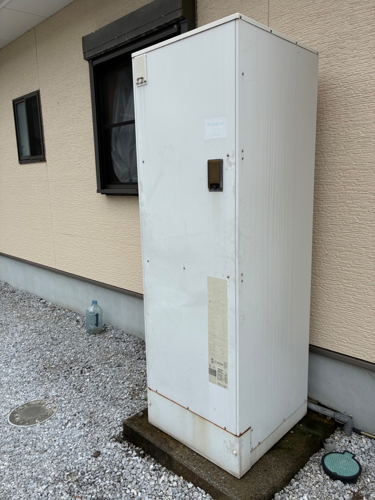 八代市鏡町下村で17年使用したPanasonic製電気温水器